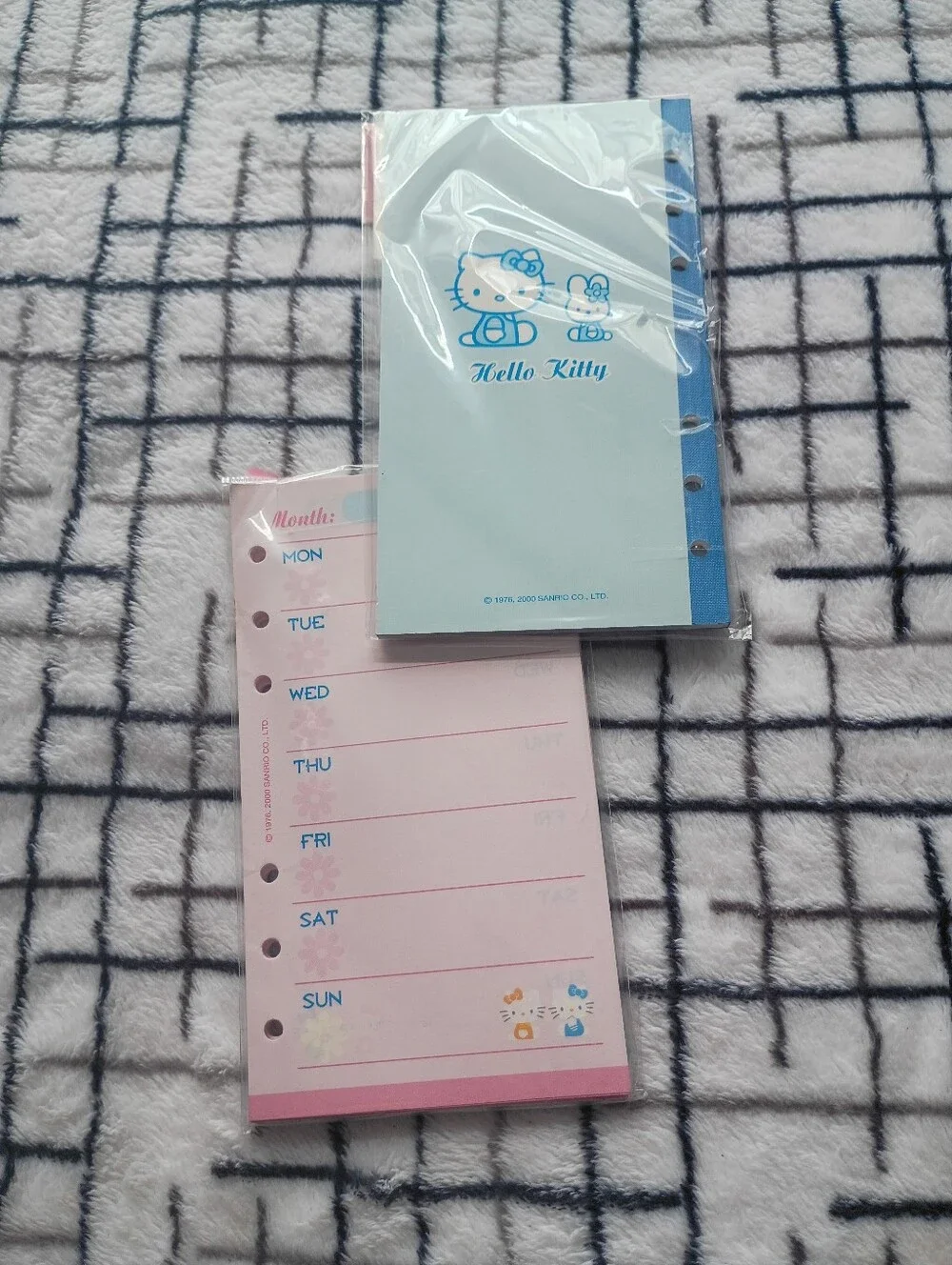 2000 Sanrio Hello Kitty Blue & Silver Address Book & Day of Week Inserts